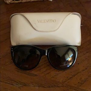 Valentino sunglasses